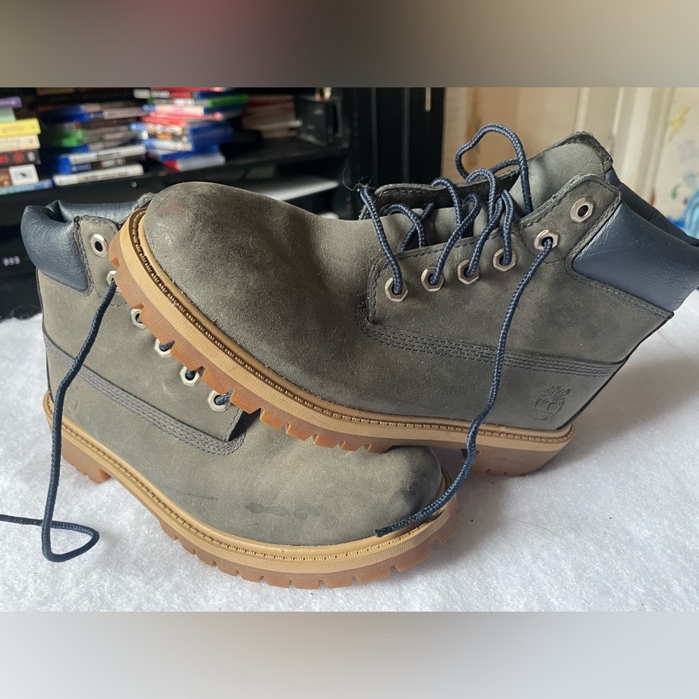 Kids Timberland Navy Blue Boots size 3